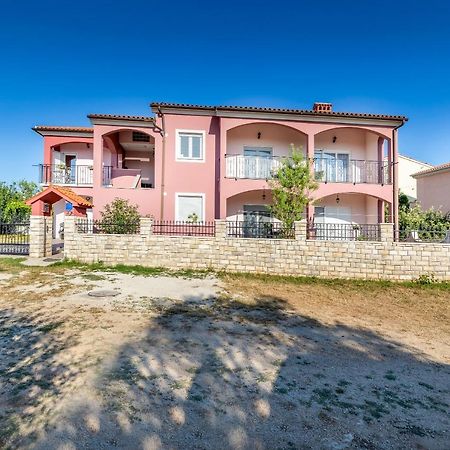 Apartman Vera Pula Ngoại thất bức ảnh